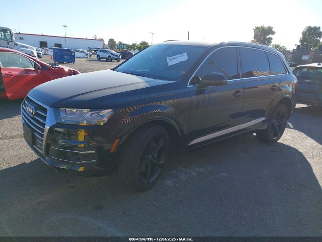 2019 AUDI Q7 WA1VAAF76KD000748 Photo 1