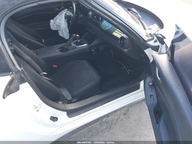 JM1NDAB71G0106963 Mazda Mx-5 Miata Sport