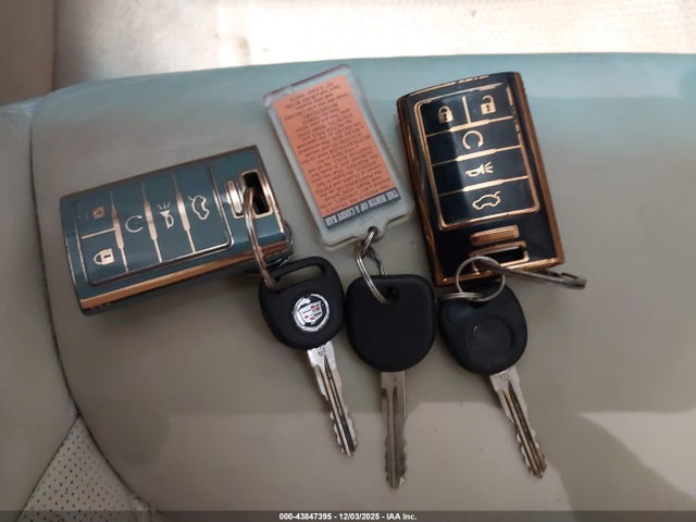 2010 CADILLAC DTS 1G6KP5E97AU110601 Photo 10