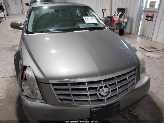 Продаж на аукціоні авто 2010 Cadillac Dts Platinum Collection, vin: 1G6KP5E97AU110601, номер лоту: 43847395
