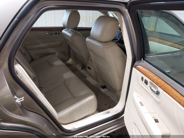 2010 CADILLAC DTS 1G6KP5E97AU110601 Photo 7