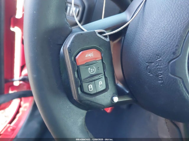 2019 JEEP WRANGLER UNLIMITED 1C4HJXDG3KW570333 Photo 10