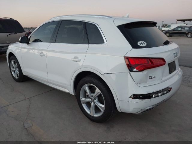 2020 AUDI Q5 WA1ANAFY9L2022333 Photo 2