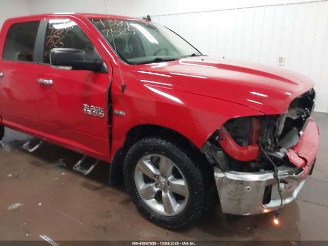 Продажа на аукционе авто 2017 Ram 1500 Big Horn  4x4 5'7 Box, vin: 3C6RR7LT6HG659873, номер лота: 43847525