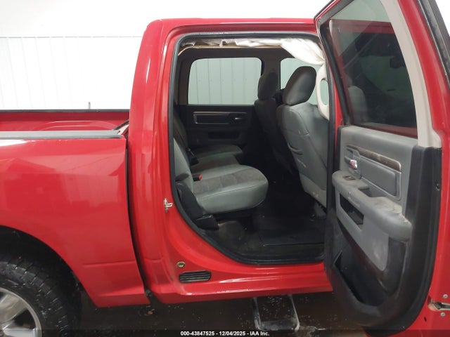Продажа на аукционе авто 2017 Ram 1500 Big Horn  4x4 5'7 Box, vin: 3C6RR7LT6HG659873, номер лота: 43847525