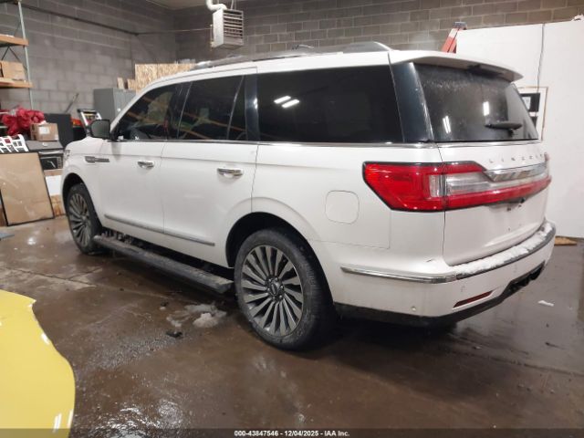 2018 LINCOLN NAVIGATOR 5LMJJ2LT8JEL14270 Photo 2
