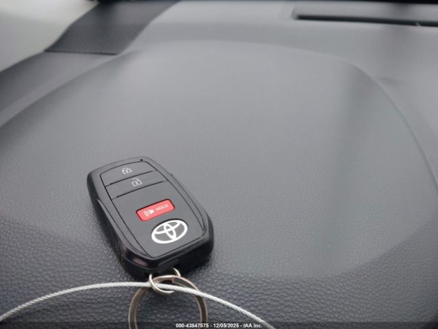 2022 TOYOTA COROLLA CROSS 7MUCAABG1NV022254 Photo 10