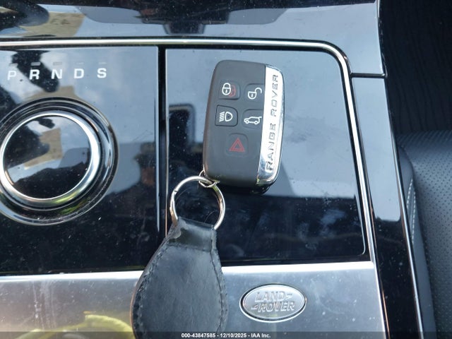 2019 LAND ROVER RANGE ROVER VELAR SALYL2EX1KA211354 Photo 10