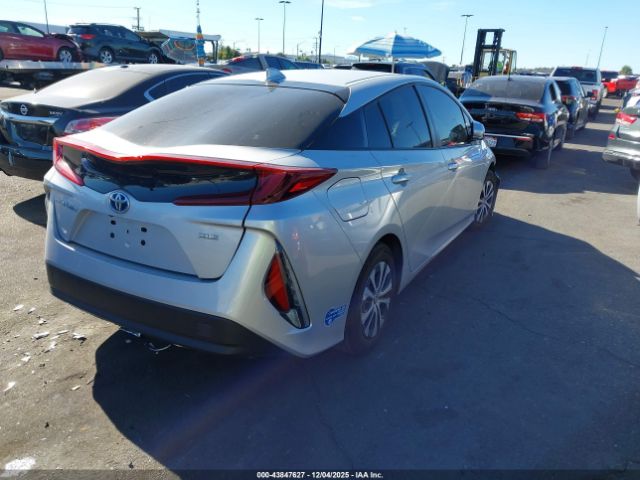 2021 TOYOTA PRIUS PRIME JTDKAMFP6M3174421 Photo 3