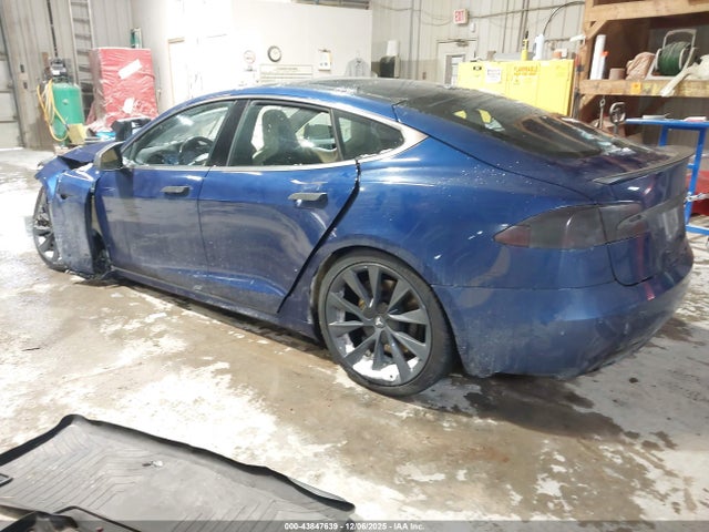 2016 TESLA MODEL S 5YJSA1E29GF155339 Photo 2