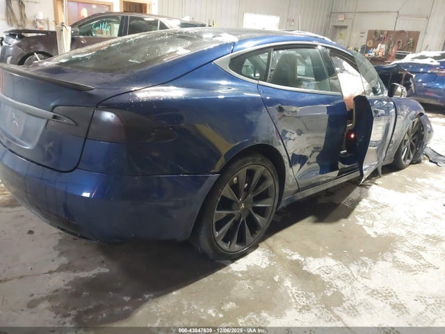 2016 TESLA MODEL S 5YJSA1E29GF155339 Photo 3