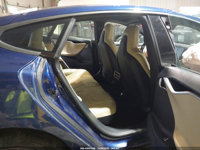 2016 TESLA MODEL S 5YJSA1E29GF155339 Photo 7