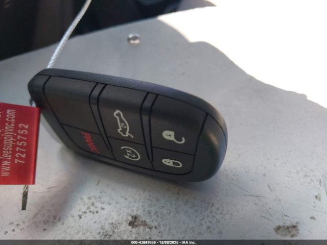 2020 RAM 2500 3C6UR5DL4LG159992 Photo 10