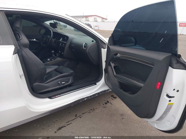 2014 AUDI S5 WAUGGAFR7EA060250 Photo 4