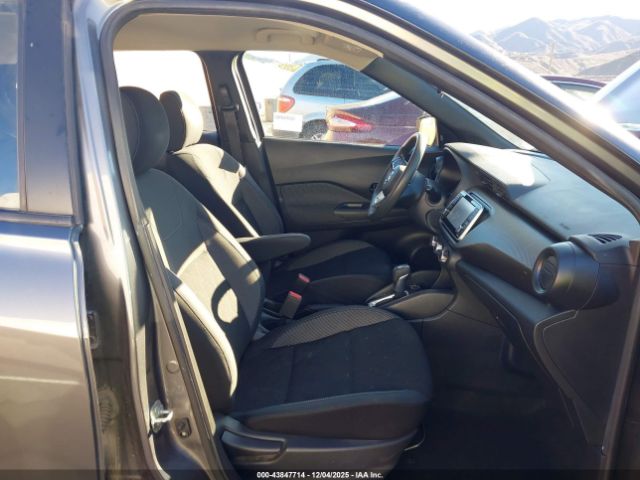 2020 NISSAN KICKS 3N1CP5BVXLL547172 Photo 4