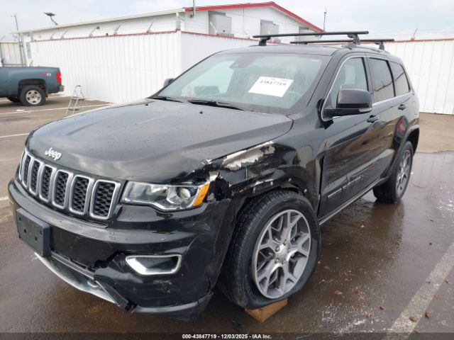 2018 JEEP GRAND CHEROKEE 1C4RJFBG9JC251746 Photo 1