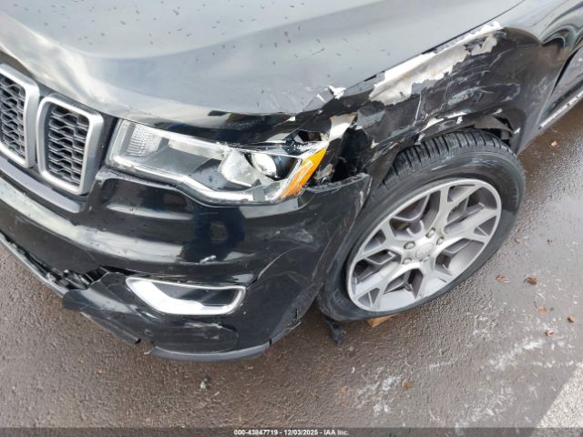 2018 JEEP GRAND CHEROKEE 1C4RJFBG9JC251746 Photo 5