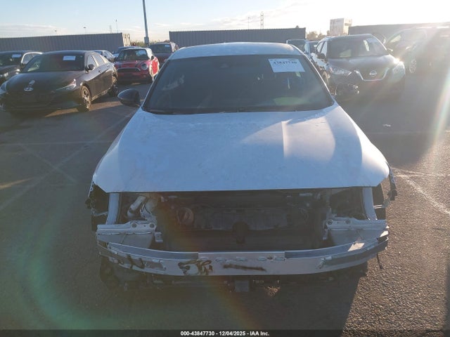 1HGCV3F21NA020494 Honda lfb2
