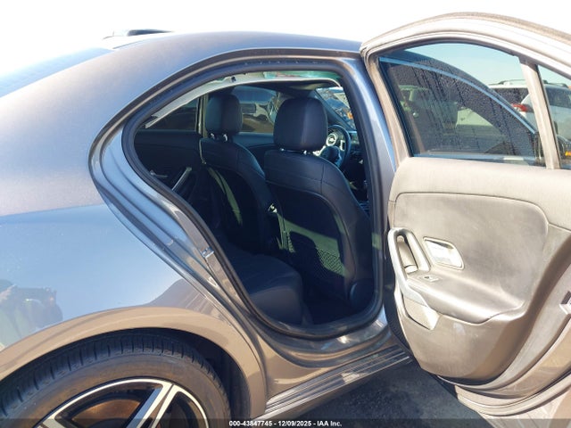 Продажа на аукционе авто 2019 Mercedes-benz A 220, vin: WDD3G4EB6KW032273, номер лота: 43847745