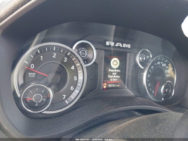 Продажа на аукционе авто 2021 Ram 2500 Tradesman  4x4 6'4 Box, vin: 3C6UR5CJ8MG659767, номер лота: 43847767
