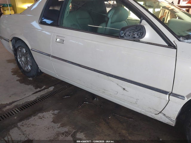 2000 CADILLAC ELDORADO 1G6EL12Y4YB704906 Photo 5