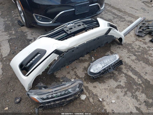Продаж на аукціоні авто 2019 Honda Accord Sport, vin: 1HGCV1F37KA142771, номер лоту: 43847917