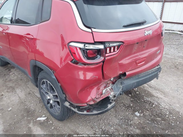 2019 JEEP COMPASS 3C4NJCBB3KT743678 Photo 5