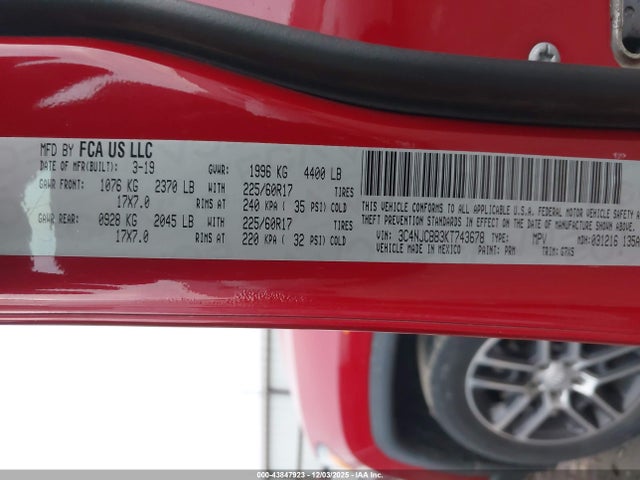 2019 JEEP COMPASS 3C4NJCBB3KT743678 Photo 8