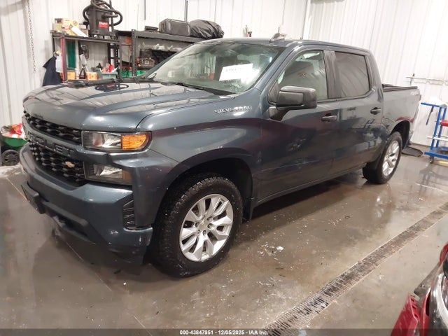 Chevrolet Silverado 1500 2020 1GCPYBEHXLZ140848 Image 2