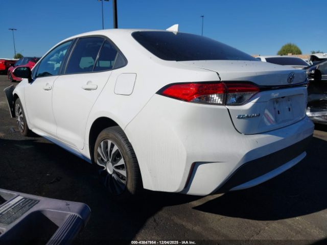 2021 TOYOTA COROLLA 5YFEPMAE8MP149383 Photo 2