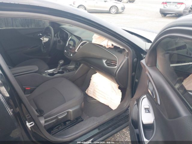 2024 CHEVROLET MALIBU 1G1ZD5ST4RF235651 Photo 4