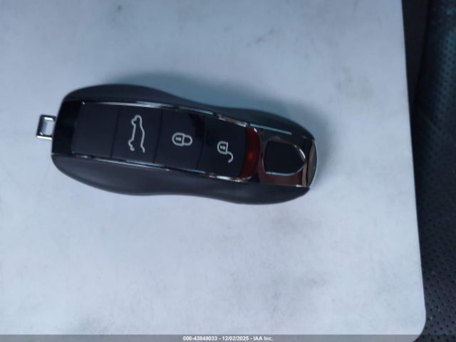 2015 PORSCHE MACAN WP1AF2A59FLB91142 Photo 10