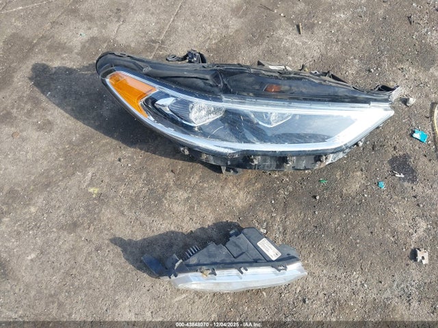 Продаж на аукціоні авто 2017 Ford Fusion Se, vin: 3FA6P0HD8HR390828, номер лоту: 43848070