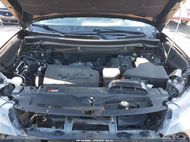 2019 MITSUBISHI OUTLANDER JA4AZ3A36KZ039981 Photo 9