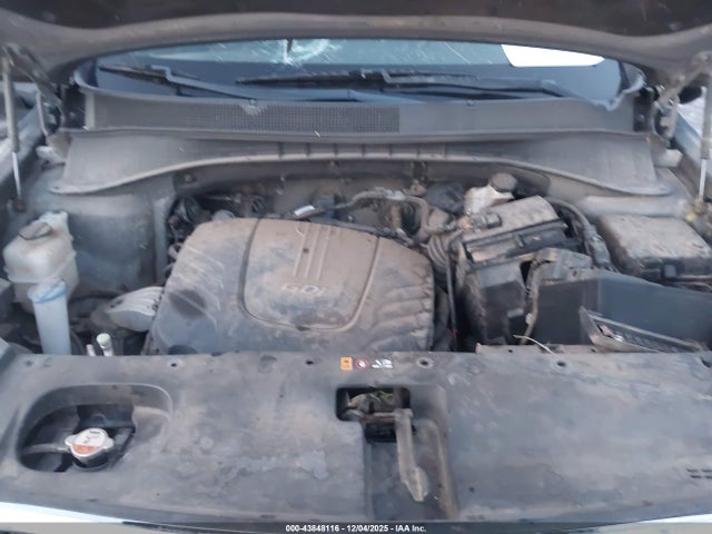 5XYPG4A54HG201370 KIA Sorento 3.3l Lx