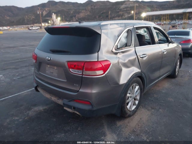 5XYPG4A54HG201370 KIA Sorento 3.3l Lx
