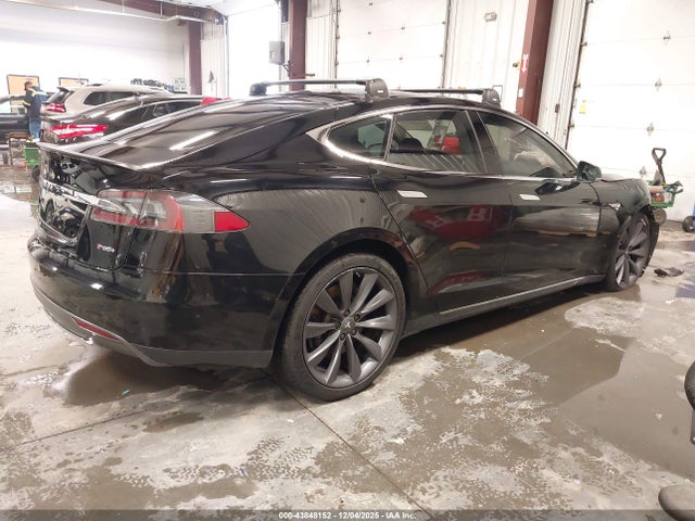 2013 TESLA MODEL S 5YJSA1DPXDFP14812 Photo 3