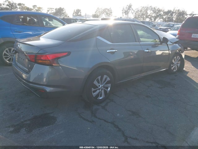 2019 NISSAN ALTIMA 1N4BL4BVXKC228269 Photo 3