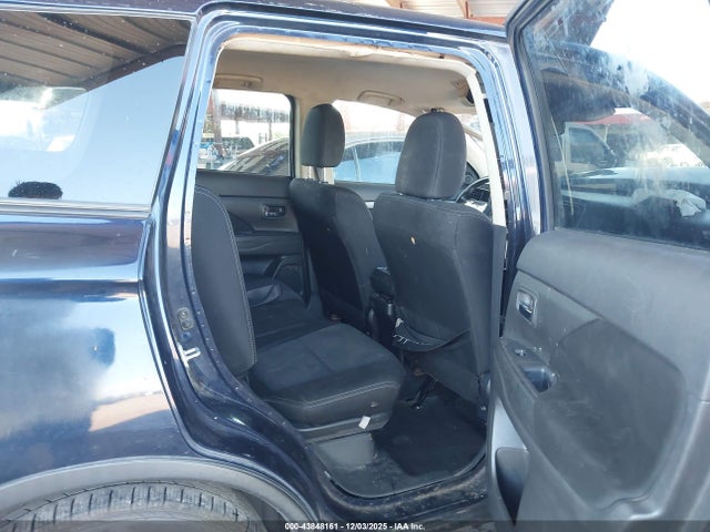 2018 MITSUBISHI OUTLANDER JA4AD3A37JJ005379 Photo 7