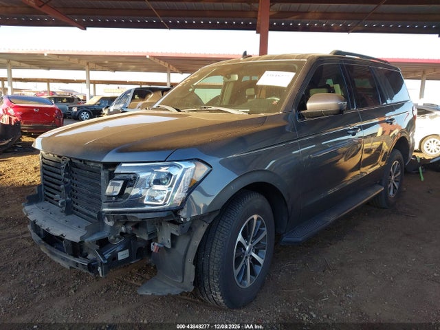 1FMJU1HT8LEA44439 Ford Expedition Xlt