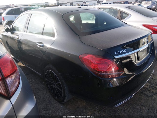 Auction sale of the 2021 Mercedes-benz C 300 Sedan, vin: W1KWF8DB3MR651861, lot number: 43848292