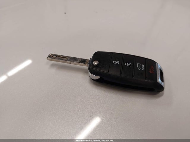 2016 KIA OPTIMA KNAGT4L37G5091328 Photo 10