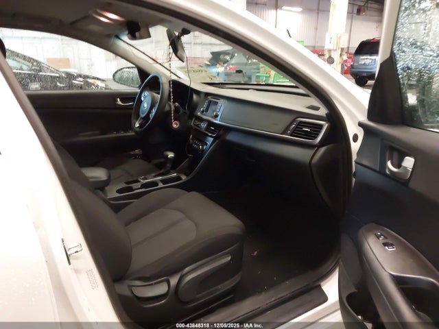 2016 KIA OPTIMA KNAGT4L37G5091328 Photo 4