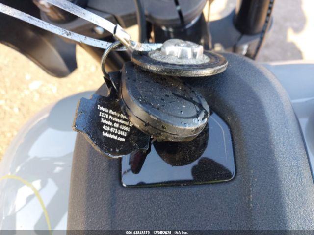 2024 HARLEY-DAVIDSON FXLRS 1HD1YWZ17RB027675 Photo 10