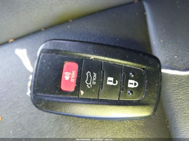 2021 TOYOTA RAV4 HYBRID 4T3B6RFV2MU041696 Photo 10