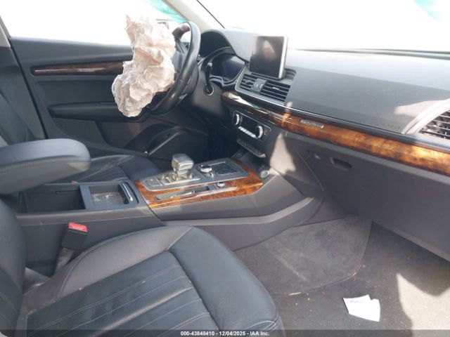 2018 AUDI Q5 WA1ANAFY8J2085792 Photo 4