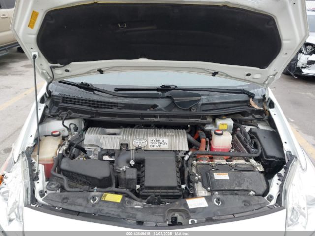 2015 TOYOTA PRIUS JTDKN3DU7F0426396 Photo 9