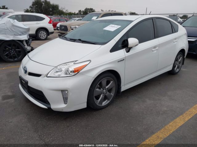 2015 TOYOTA PRIUS JTDKN3DU7F0426396 Photo 1