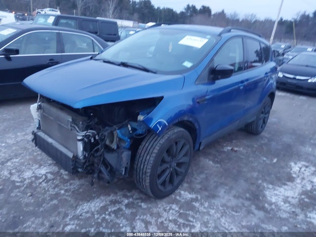 Ford ESCAPE SE 2017 1FMCU9GD1HUC16292 Image 2