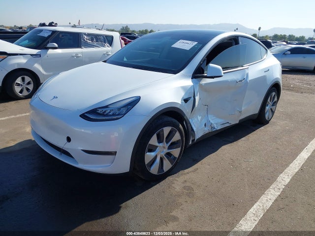 43848623 :رقم المزاد ، 7SAYGDEE6NF313818 vin ، 2022 Tesla Model Y Long Range Dual Motor All-wheel Drive مزاد بيع